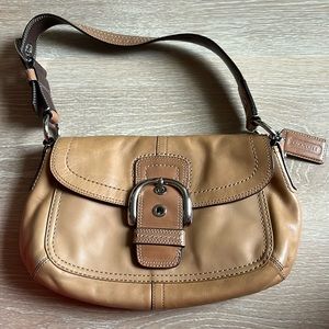 Vintage coach saddle  buckle bag